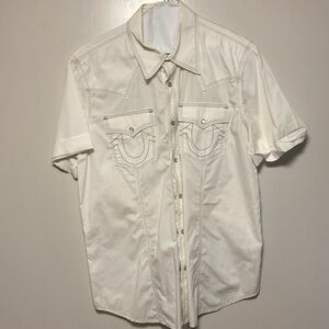 True Religion XL bitton up short sleeve shirt. Cowboy style with pearl buttons